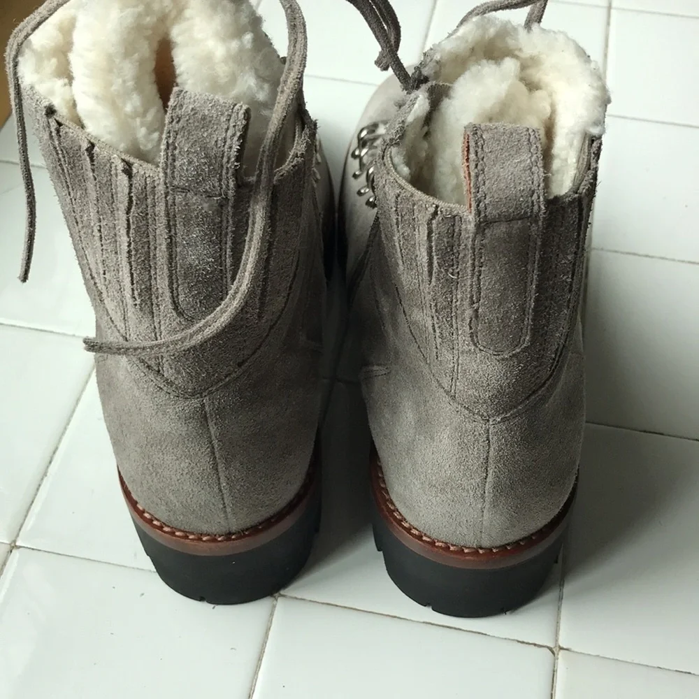 New Jeffrey Campbell Culvert Sherpa boot size 8.5, 10